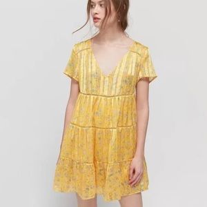 Urban Outfitters | Pippa Chiffon Tiered Mini Dress XS